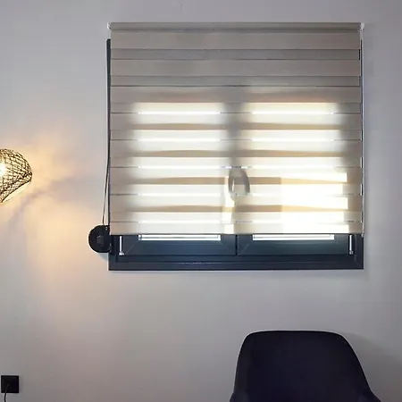 Politis Luxury لميا